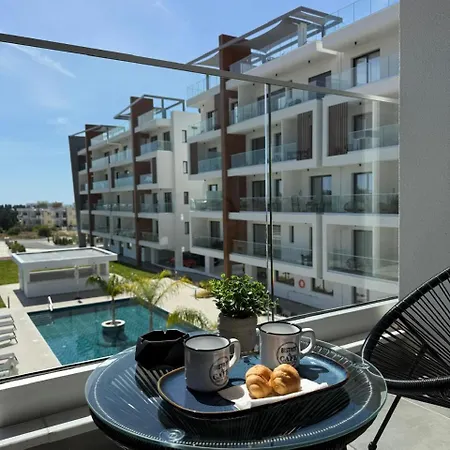And Chill -luxury In Kato Paphos